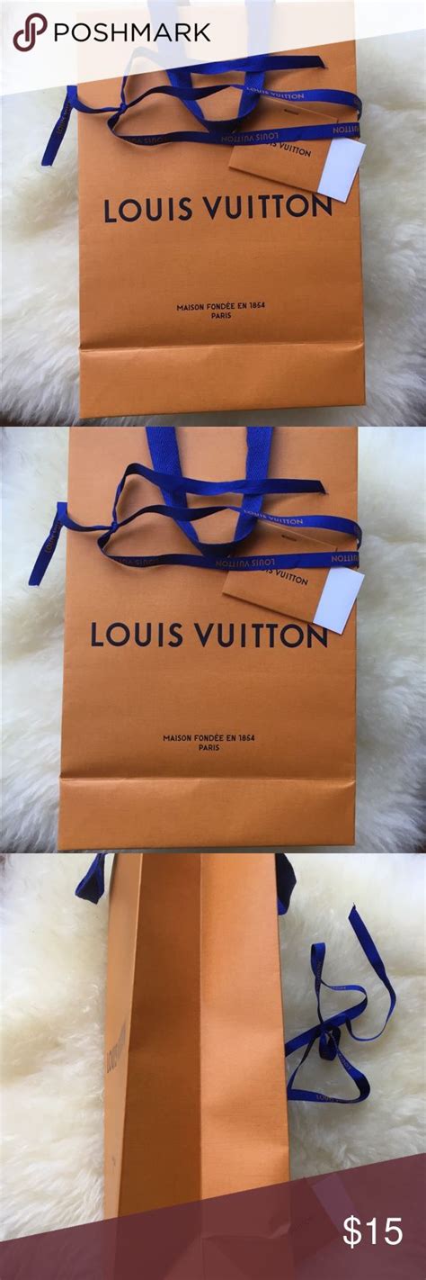 do louis vuitton do gift cards|Louis Vuitton credit card installment.